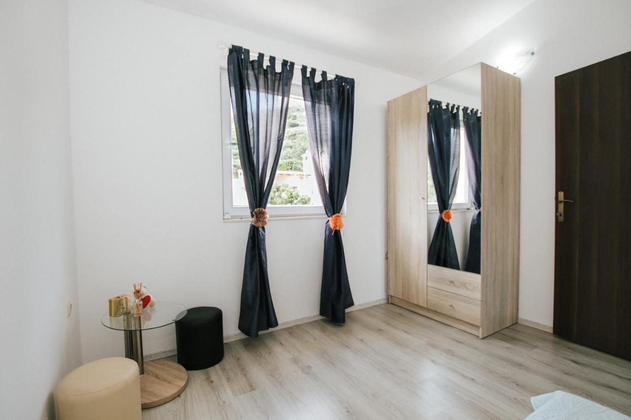 Tomislav Apartment Trogir Exterior foto