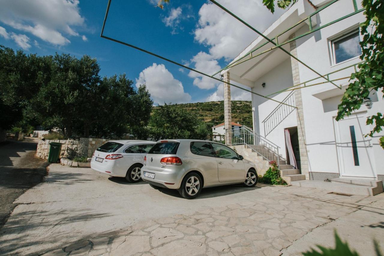 Tomislav Apartment Trogir Exterior foto