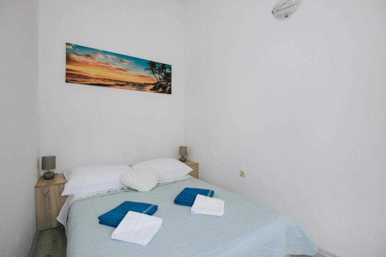 Tomislav Apartment Trogir Exterior foto